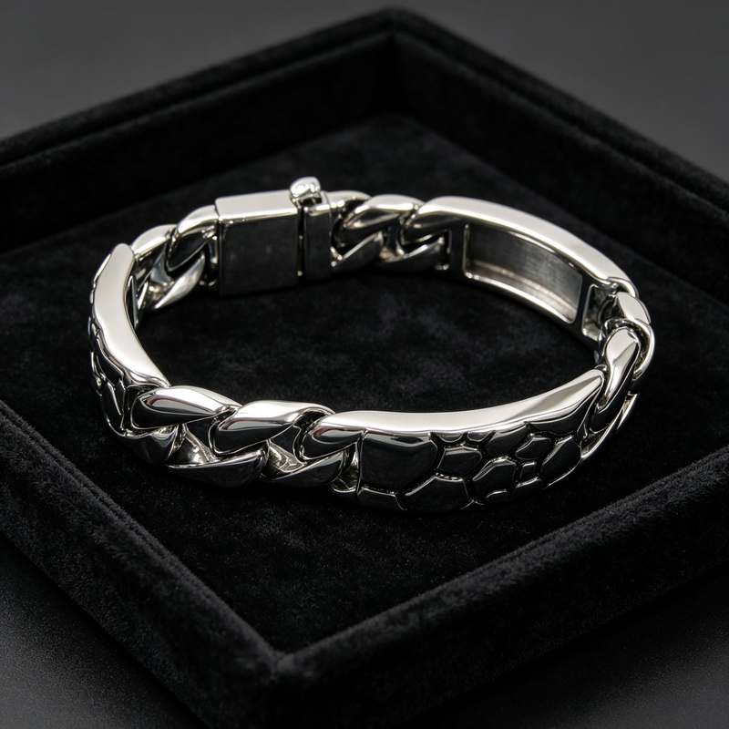 Pulseira de Corrente Curb de A - Men Accessories Ring And Bracelet avaliação e preço